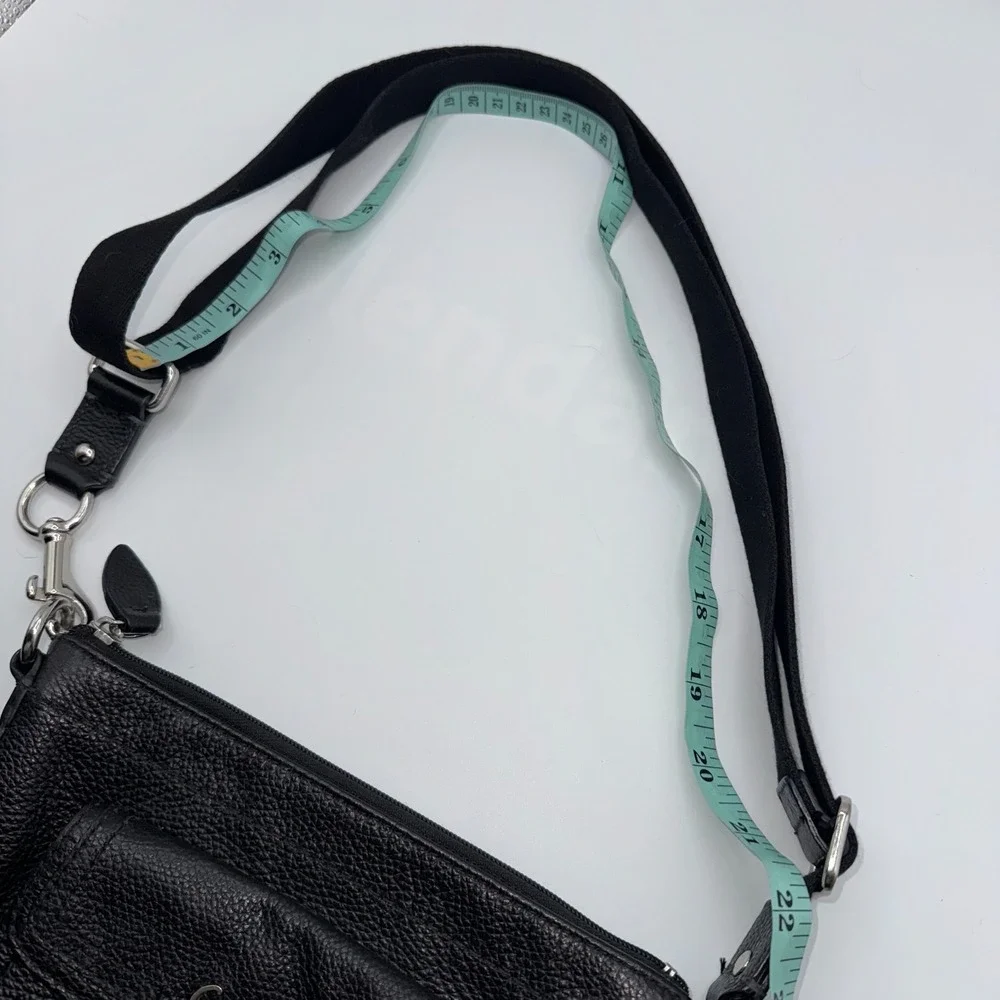 Vintage Coach‎ Women's Swingpack Crossbody Bag S Black Turn Lock Pebbled Leather